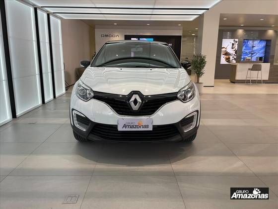 RENAULT CAPTUR 1.6 16V SCE FLEX LIFE X-TRONIC RENAULT CAPTUR 1.6 16V SCE FLEX LIFE X-TRONIC